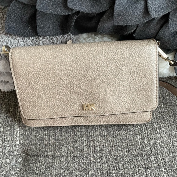 Michael Kors Tech Crossbody - Picture 2 of 4